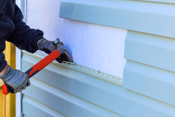 Reliable Siding Replacement contractor in Lebanon, IL by Creative Siding